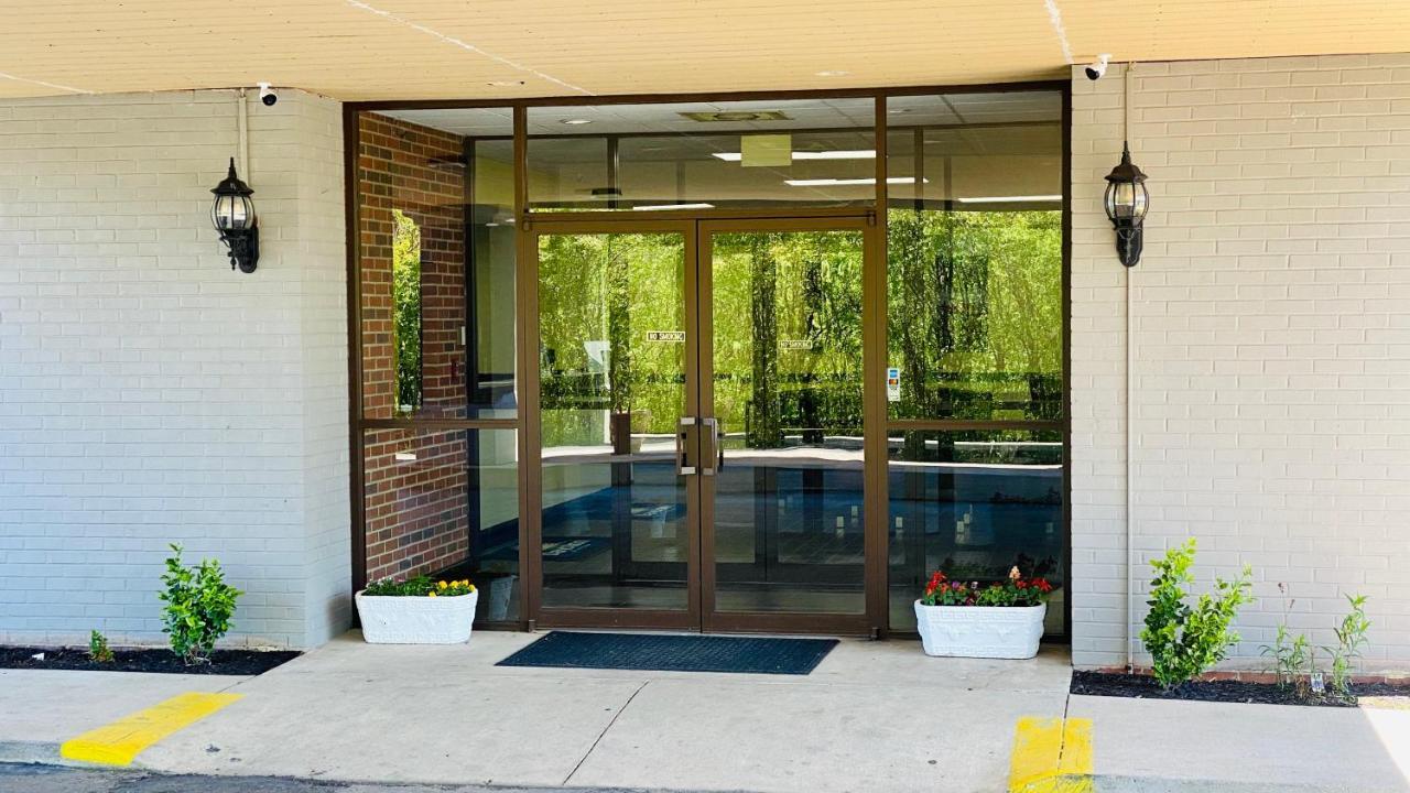 Days Inn By Wyndham Maysville Kentucky Екстер'єр фото
